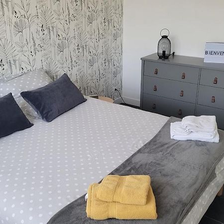 Chambre Le Mans Avec Salle De Bain Privee Eksteriør bilde
